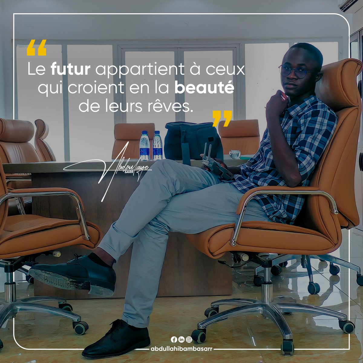 abdullahibamba's tweet photo. Ceux qui nourrissent leurs rêves avec passion sont les architectes de demain.

#MondayMotivation #Inspiration https://t.co/csU0lmrAvS