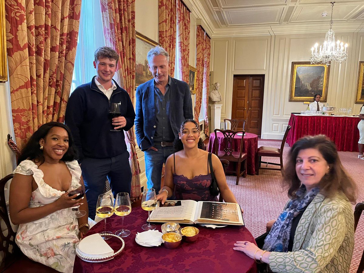 Inner Temple Debating Society tweet media