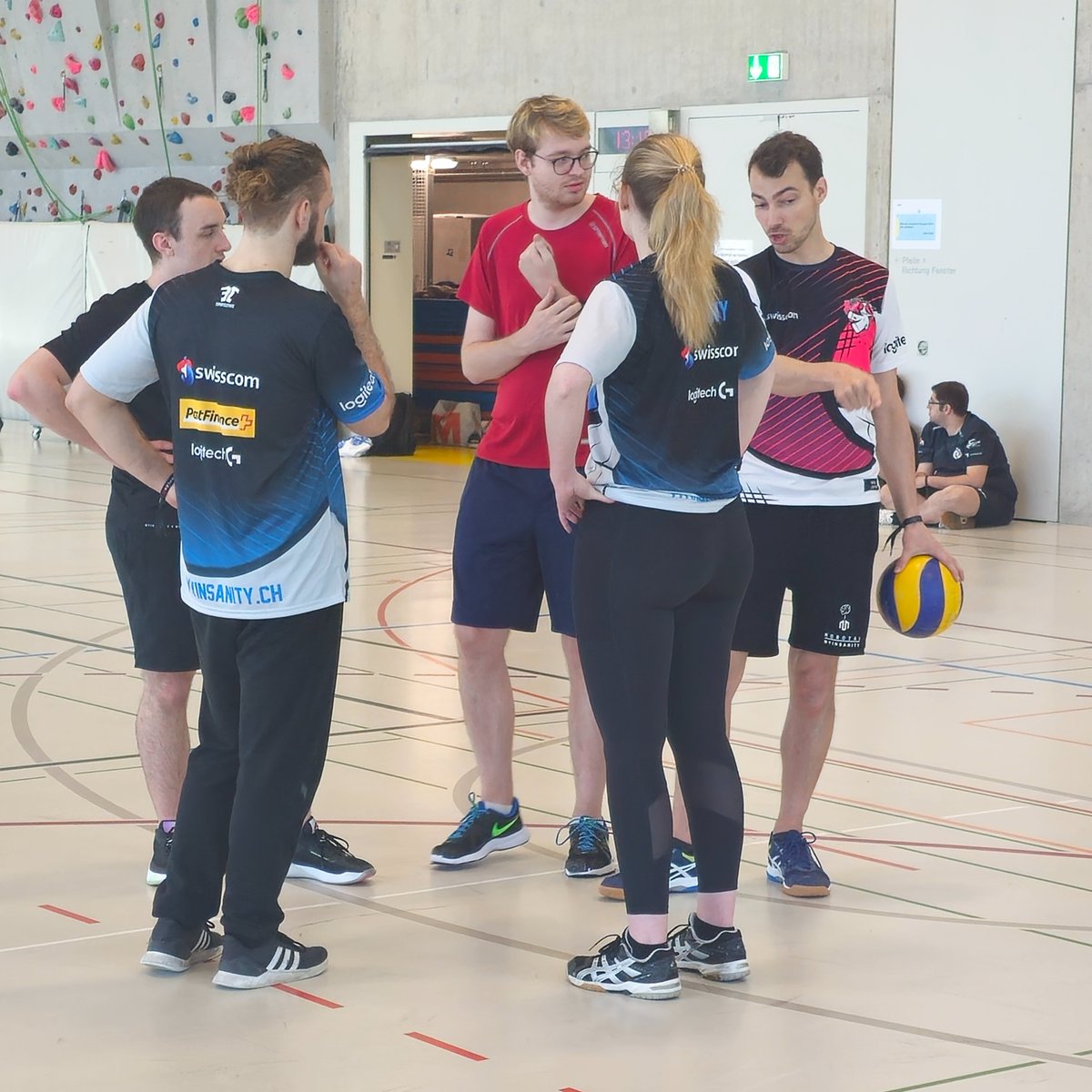 mYinsanity tweet media