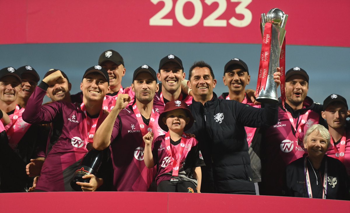 SomersetCCC's tweet image. One year ago today Somerset won the 2023 Vitality Blast final 🏆

One of the finest days in Somerset history ❤️

#WeAreSomerset