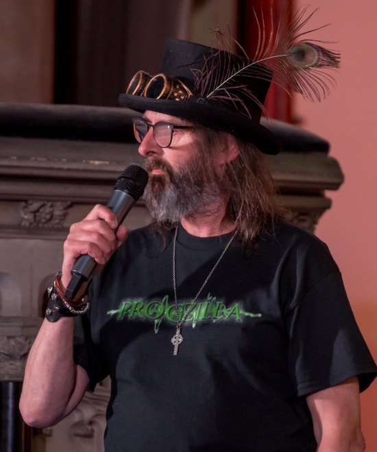 If you missed my recent show you can listen to it as a Podcast using the following link..
progzilla.com/the-progmeiste…
