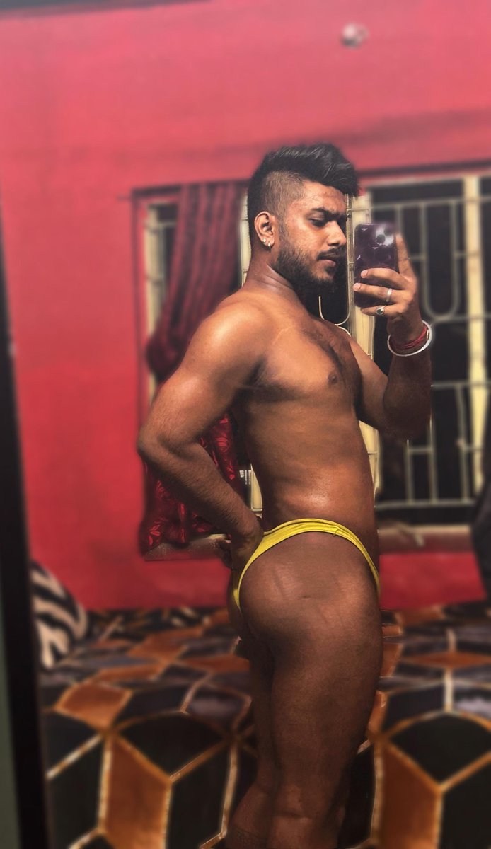 Paid nude vc available ping me+918837309453 

onlyfans.com/rajveerroy
official.me/rajveer