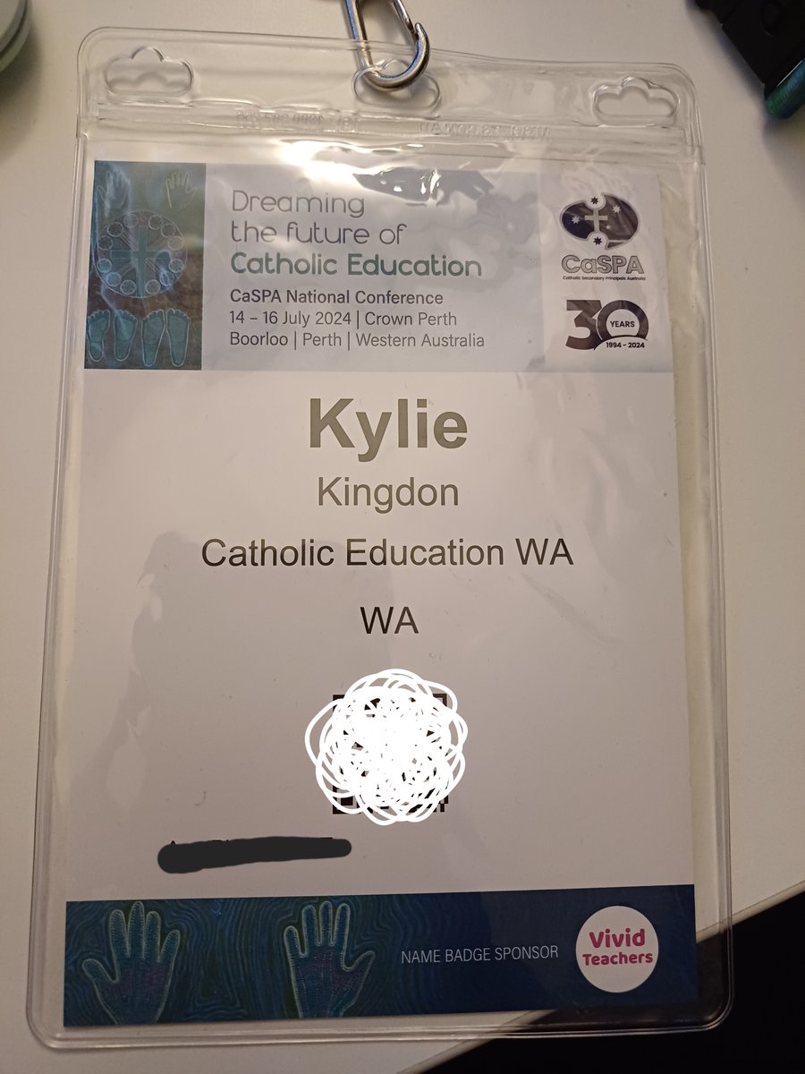 MrsKK8's tweet photo. @pegfitz101 & I were honoured to present at the @CaSPAust National Conference here in Perth today. We shared how #ViSN can reimagine the future of secondary education. Lots of interstate ppl in the audience & lots of words of encouragement from our WA based leaders! https://t.co/LVA2IcJXJW