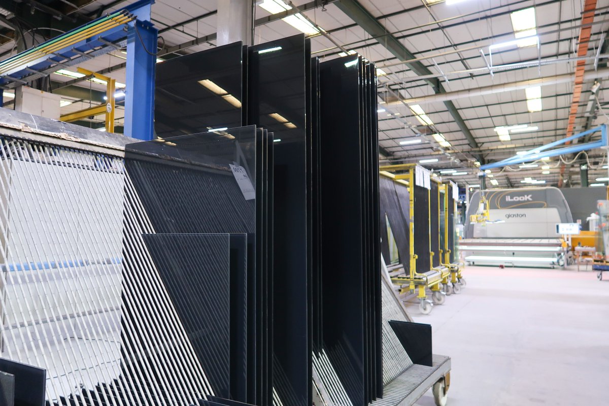 EuroviewAG's tweet photo. A new week is here at Euroview Architectural Glass, but our commitment remains unwavering! We continue to produce high-spec commercial IGUs for the UK glazing industry and our valued customers. Happy Monday, everyone! 

Here's some photos of our ceramic spandrel range! https://t.co/dFxTG8CySD