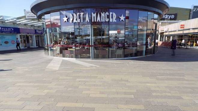 ExternalWorks's tweet photo. 2000m2 of #Caithness #NaturalStone #Paving and #Setts supplied by @CEDStoneGroup to #GlasgowFort shopping and leisure park https://t.co/R08eGe5LKq https://t.co/ge8yOV1GkU
