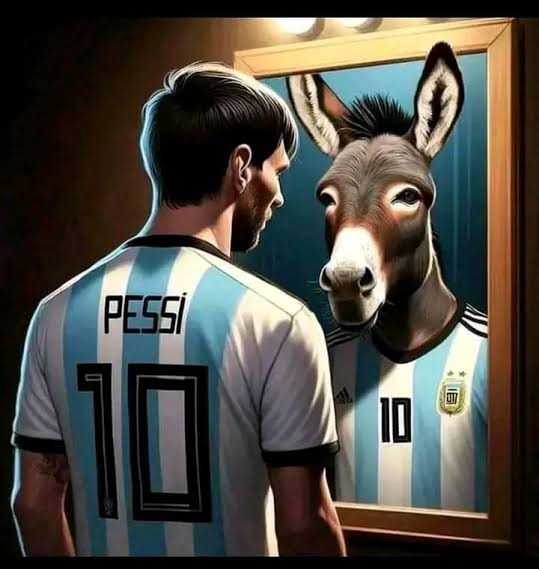 NoodleHairCR7's tweet photo. 0 Goals vs Canada
0 Goals vs Chile
0 Goals vs Ecuador
1 Goal vs Canada
0 Goal vs Colombia

"Goat debate is over" 🤡 https://t.co/1pJJrMcB3I