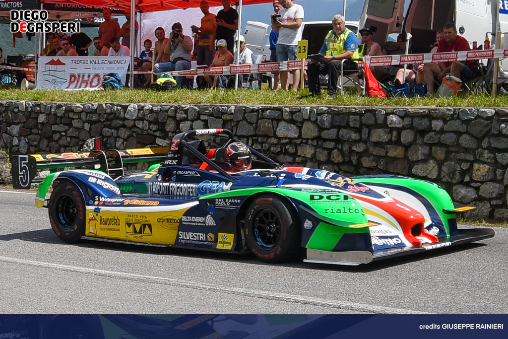 Degasperi tra i big europei al Vallecamonica - diegodegasperi.it//notizie.asp?n… - #DiegoDegasperi, #Vimotorsport, #TeamFaggioli, #ACISport, #CIVM, #CampionatoItalianoVelocitaMontagna, #CampionatoItalianoSuperSalita, #CISA, #EuropeanHillClimbChampionship, #EHCC, #FIA, #TrofeoVallecamonica