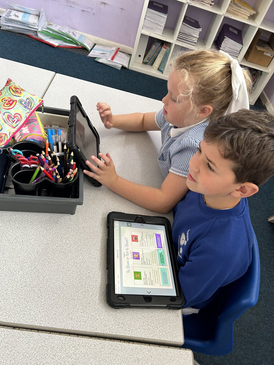 PCPZebras's tweet photo. Busy working on our computing lesson all about personal information! 🖥️ #pcpcomputing https://t.co/gk10l9sA7X