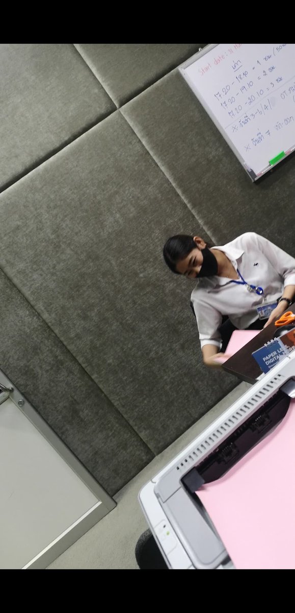 Nitt_NoiCD's tweet photo. แอบถ่ายน้อง พน��.ใหม่ หลอกให้ก้มไปหยิบของ พอเห็นเท่านั้นแหละยิ้มเลยย  #crossdresser #fwbgirl https://t.co/ZT1kWR5S6h