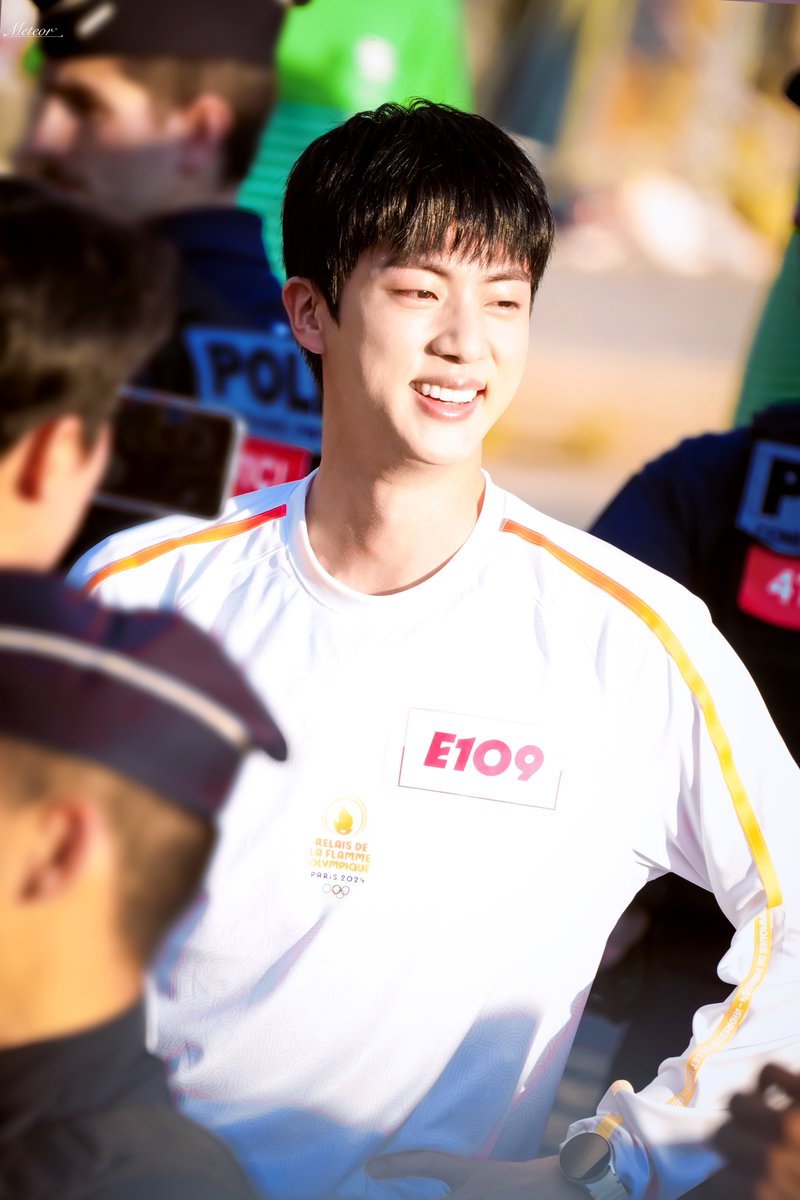 Meteor_Jin's tweet photo. 240714

OLYMPIC TORCHBEARER JIN

#BTSJIN #BTS #JIN #방탄소년단 #김석진 https://t.co/9N69f71UXo