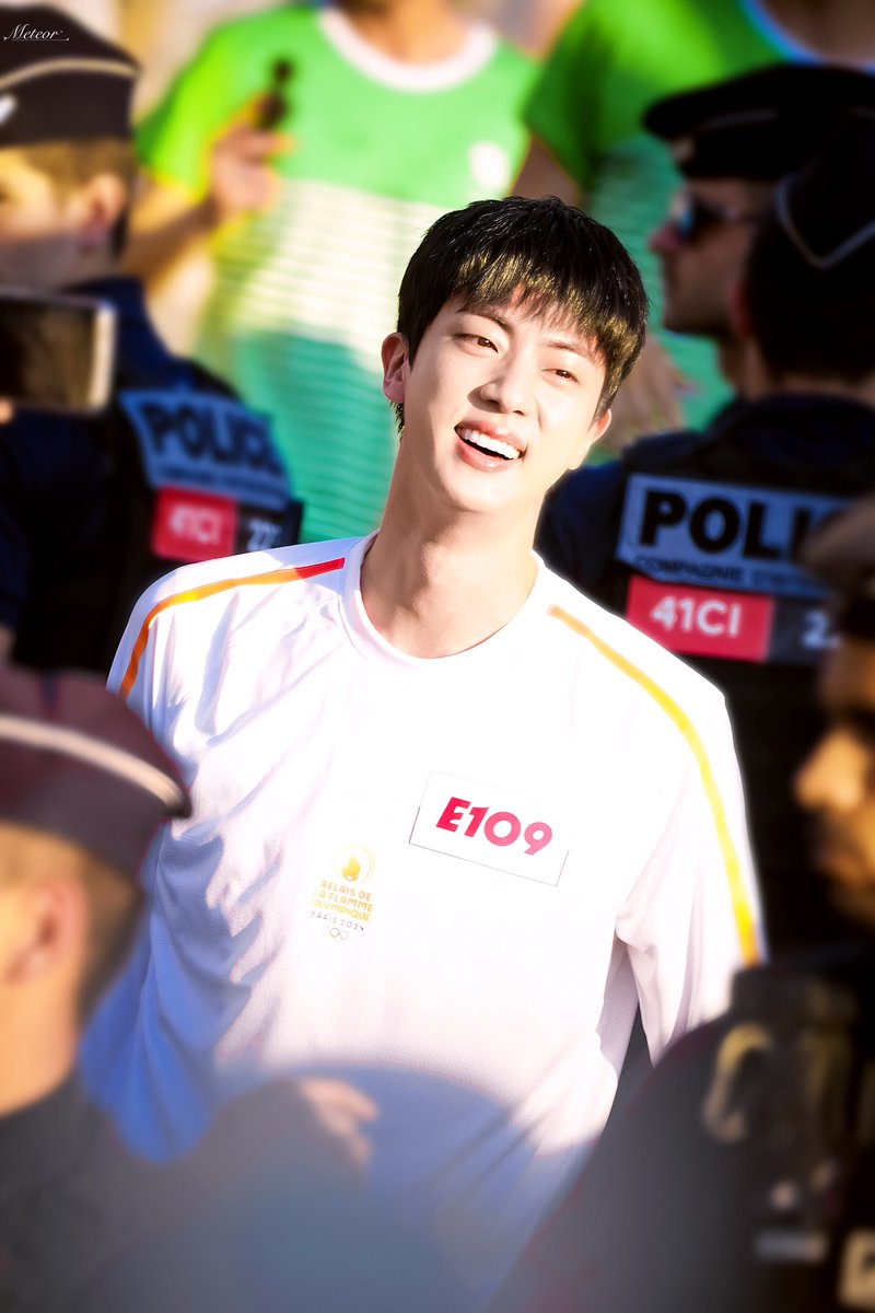 Meteor_Jin's tweet photo. 240714

OLYMPIC TORCHBEARER JIN

#BTSJIN #BTS #JIN #방탄소년단 #김석진 https://t.co/9N69f71UXo