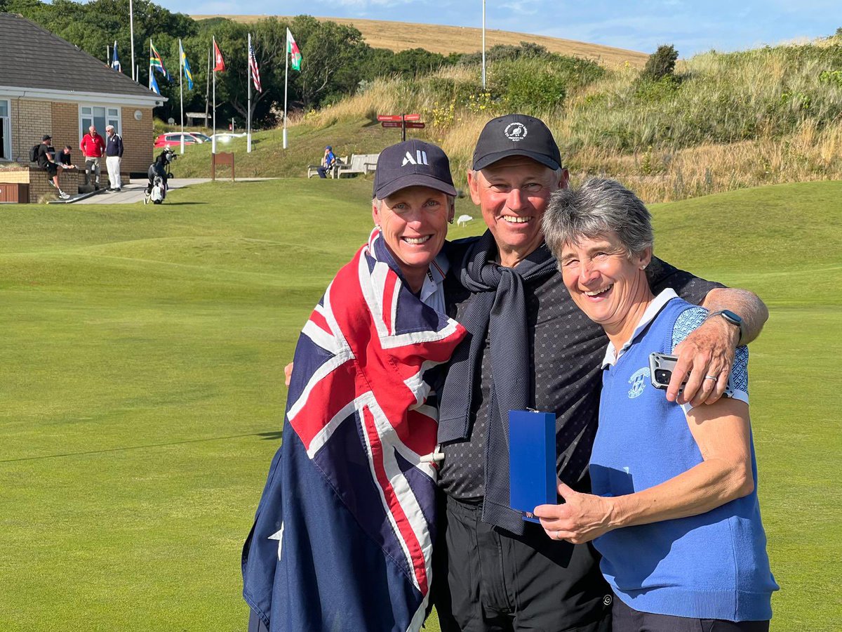 jackief292's tweet image. Thank you to @SauntonGolfClub for hosting @RandA Senior champs last week. Courses in great condition - testing with the varying winds. Nearly made the defence but happy with 2nd. Congrats to Nadene and thanks to hubby Ian