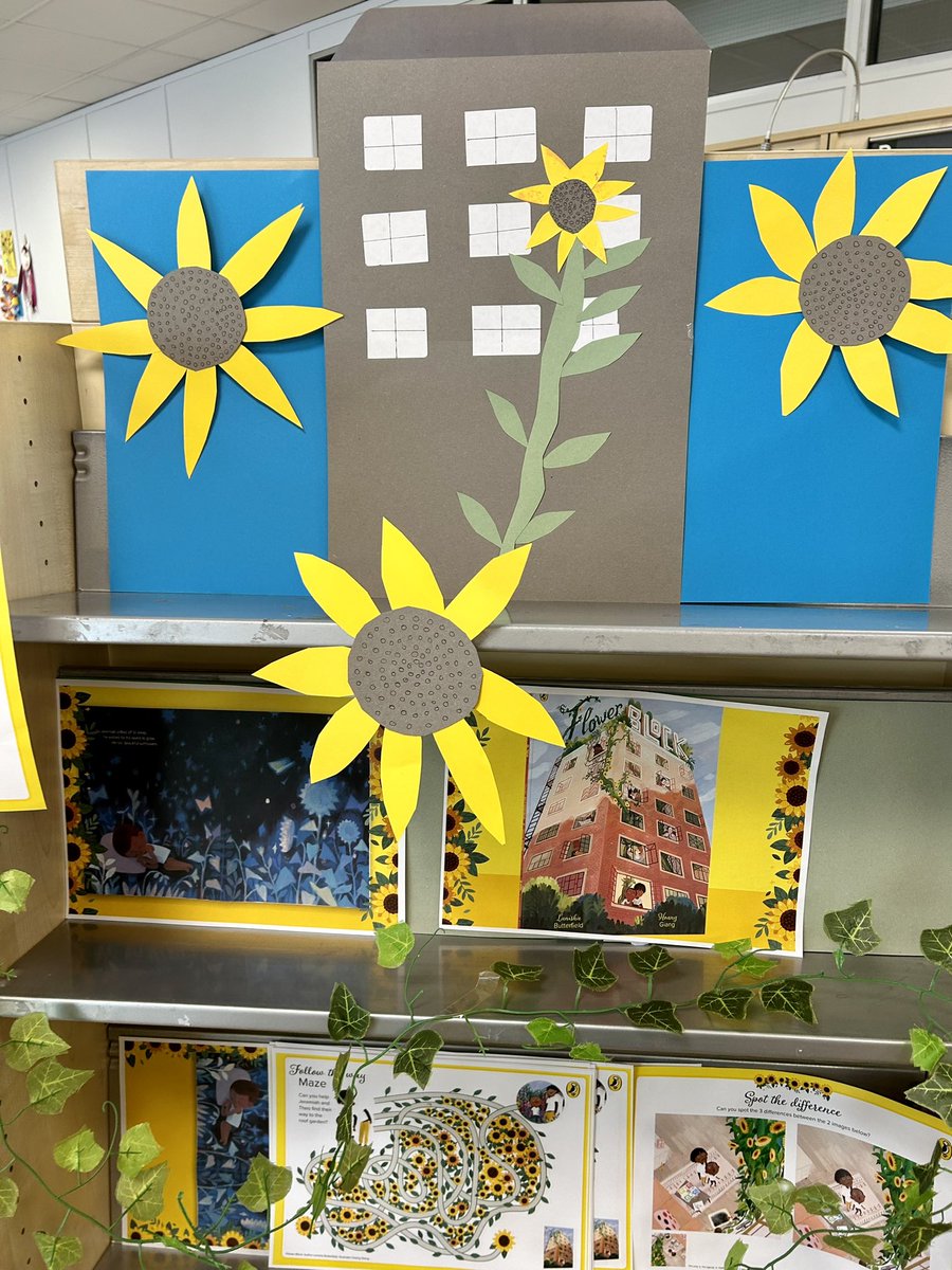 BlackheathLib's tweet photo. We have a new display @BlackheathLib @GreenwichLibs @Royal_Greenwich @Better_UK celebrating #flowerBlock @PuffinBooks by #LanishaButterfield illustrated #HoangGiang also draw your own sunflower & you could win a prize https://t.co/BcQExiAQlI