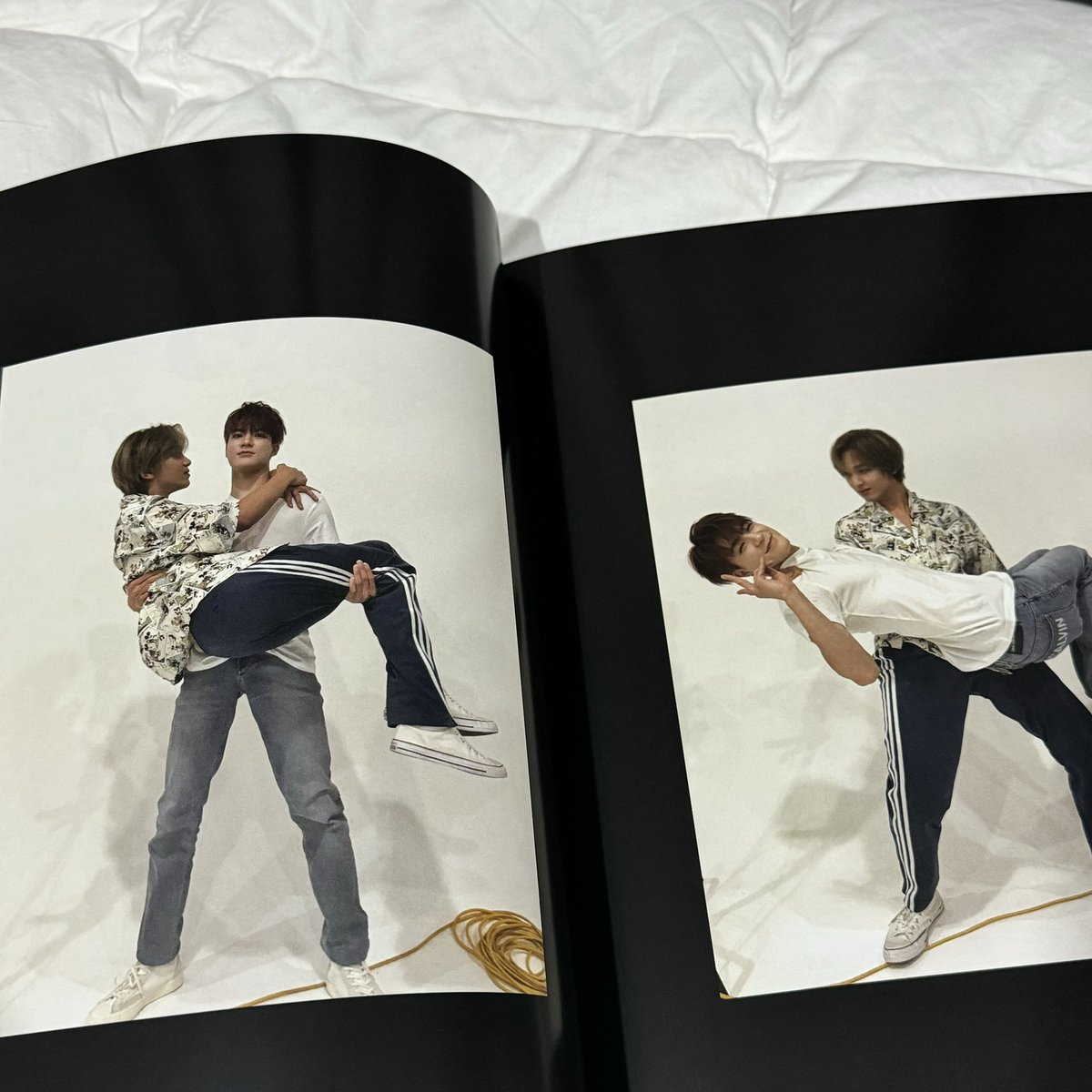 Jeno and Haechan carrying each other 🫳🏻