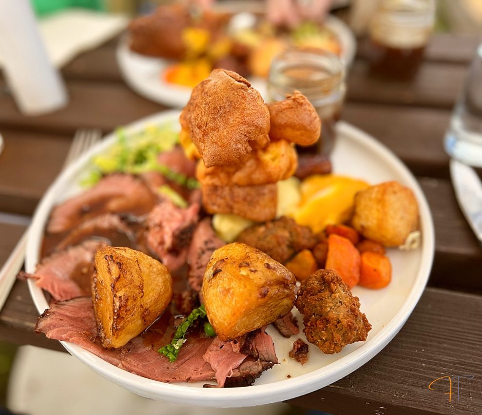 #BestRestaurants ☎️ tweet media