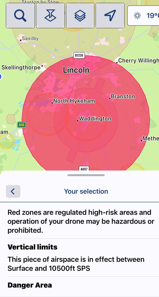 1/2 We appreciate the <a href="/LincsCathedral/">Lincoln Cathedral</a> is stunning but #drone pilots please do not disturb the #Peregrines as this is an offence see links in this thread.  The #Cathedral is in a Danger Area D324A. You must check it is NOT active as this is used by the <a href="/rafredarrows/">Red Arrows</a> <a href="/LPeregrines/">LincolnCathedralPeregrines</a>