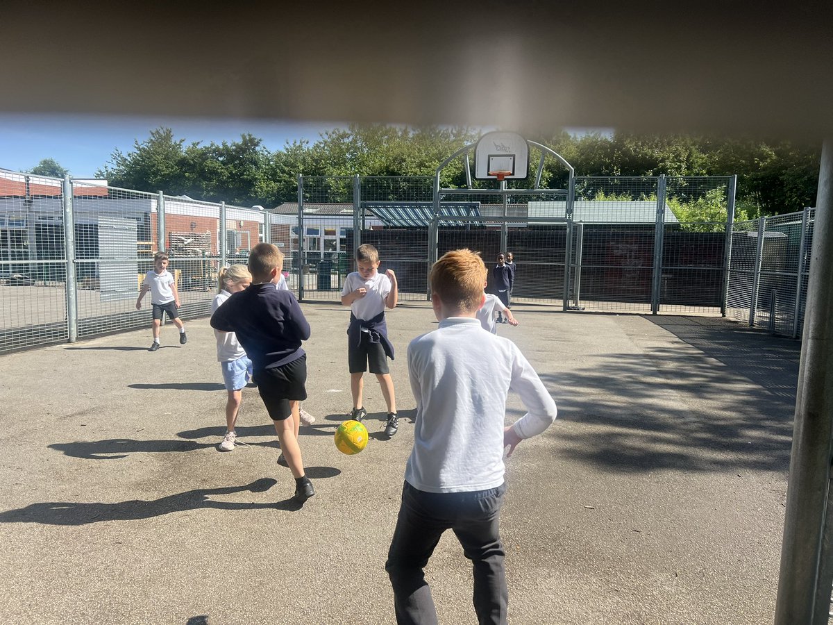 Miss Tindle-Year 1 tweet media