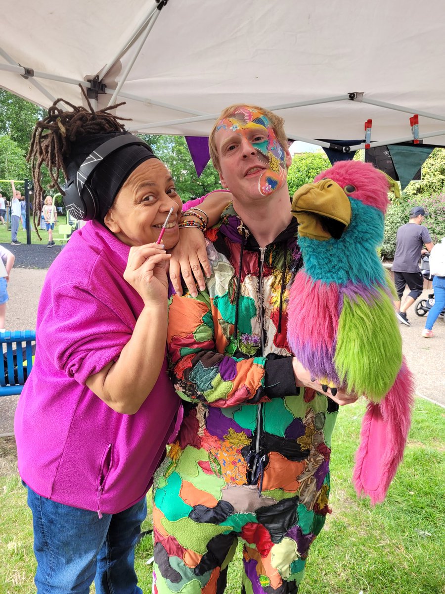 Heart In Art UK tweet media