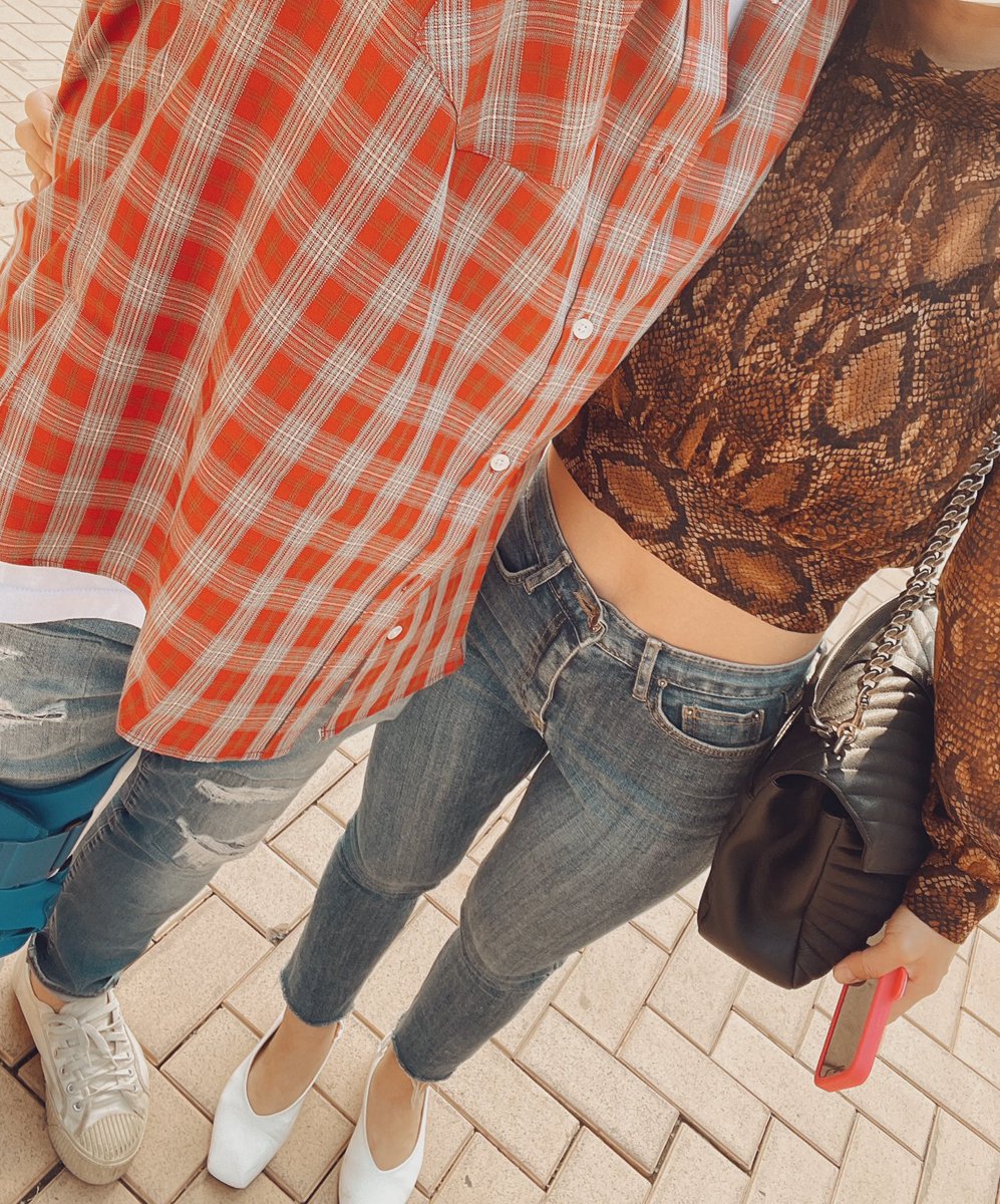 건오하실 부커분들 계실까요?
커피, 골프 다 좋아요!
육아부부 대환영입니다😙

PS 남자끼리 만나는 것도 좋습니다^^

DM주세요🤗

#부커만남