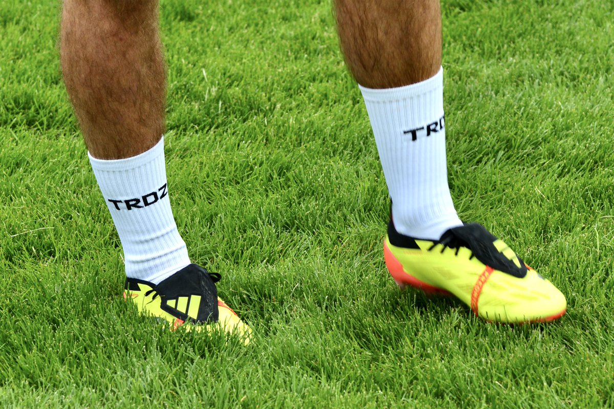 johnstone_burgh's tweet image. TRDZ™️ SportSocks #trainingsocks #multibuy
Scott Graham 07540 498905