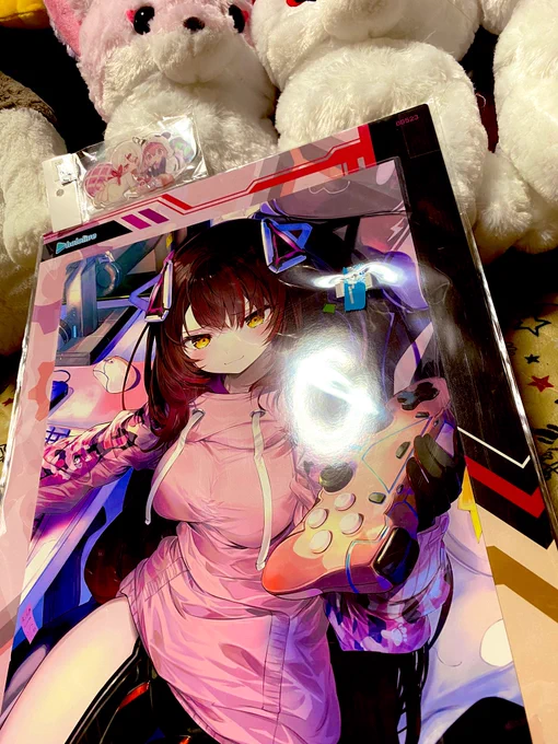 昨日買った物( ¯﹀¯ ) さくゆいアクスタ330円 ロボ子さんボード180円