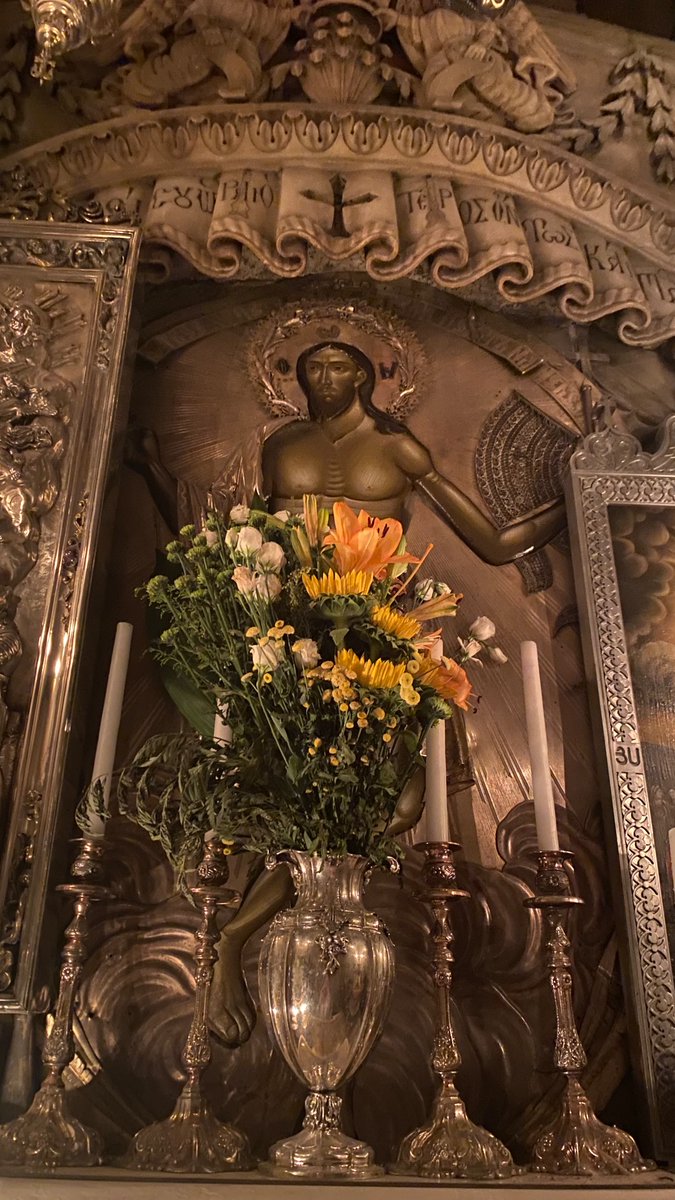 Saxum_en's tweet photo. Feast of the Dedication of the Basilica of the #HolySepulcher: “Lord #JesusChrist, who willed to suffer death for us, to be laid in the tomb and to rise again on the third day, give us the #grace of #perseverance in the #faith until the end of our lives, amen”🙏🏻
#HolyLand #Saxum https://t.co/9gu9nOVDOn