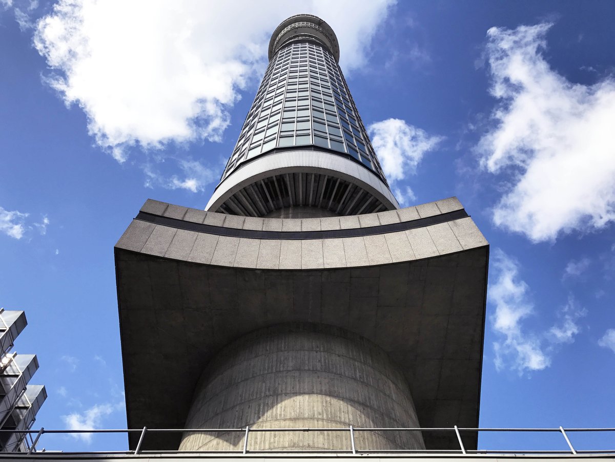 The construction of the Post Office Tower was completed on this day in 1964. Designed by Eric Bedford and GR Yeats of the Ministry of Works, the tower was built as part of a communication network transmitting telecommunications traffic around the country
modernism-in-metroland.co.uk/blog/1964-welc…