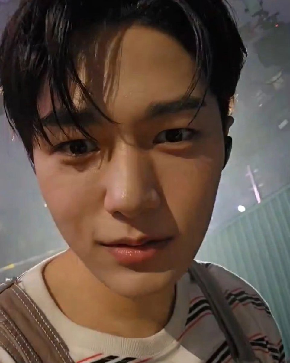 kmsl_waffle's tweet photo. 나의 사랑 😘🥰👑👑💕💕💕
@LKMS_official
#김명수 #엘 #인ㅍ니트 #KIMMYUNGSOO #kim_msl #L #infinite #kimmyungsoo #kmsl #인피니트 #INFINITE
#FANMEETING #무한대집회 https://t.co/TvP9uKnIlh