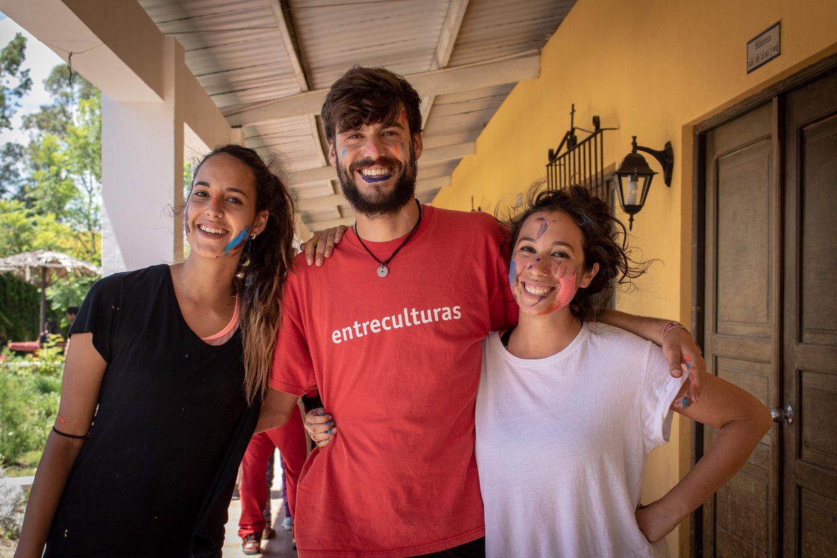 🤔¿Te atrae la idea de compartir e intercambiar saberes y acercarte a otras culturas? Plantéate hacer VOLPA, nuestra propuesta de voluntariado internacional de larga duración.

CONOCE MÁS EN 👉🏽 entreculturas.org/es/volpa