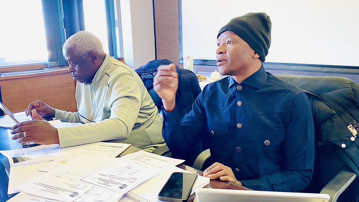 Polediso Motsoeneng tweet media