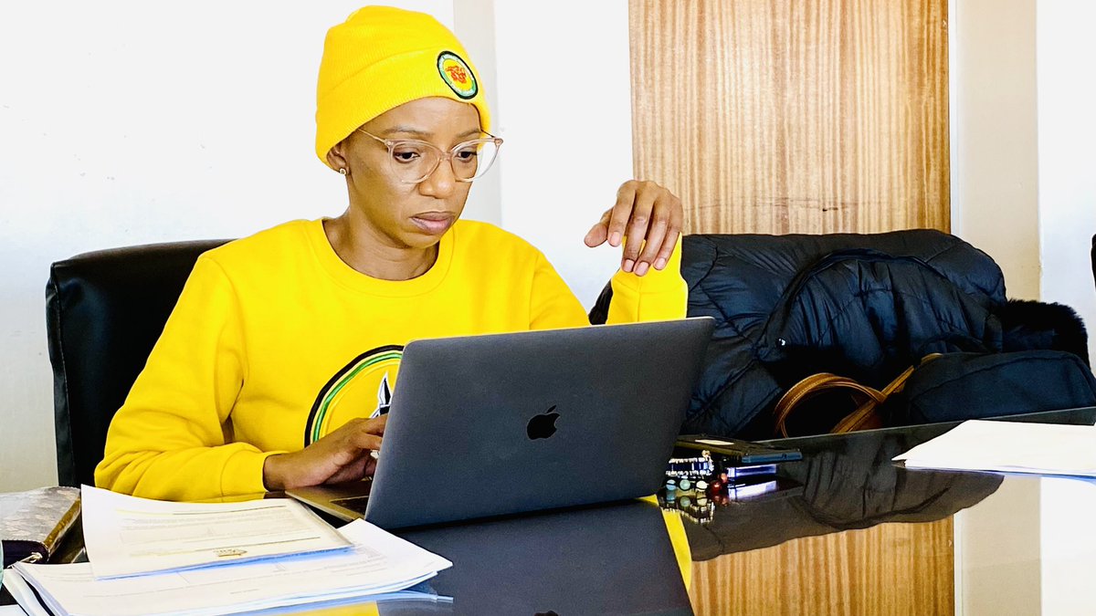Polediso Motsoeneng tweet media