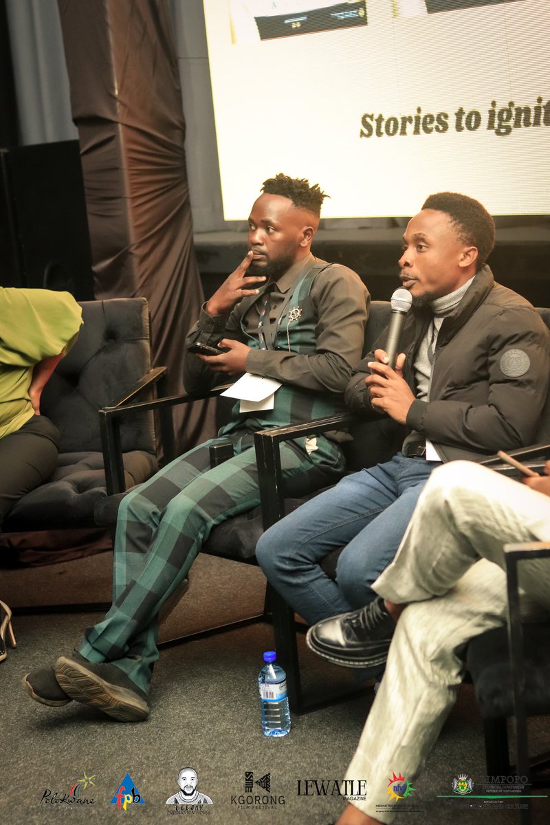 KgorongFilmFest's tweet photo. Panelists at the Kgorong Film Festival discussing the critical role of wardrobe in filmmaking and its powerful impact on storytelling. 🎥✨ 

#KgorongFilmFestival #FashionEdition #WardrobeInFilm #Storytelling #FilmArt #11_12july2024 
#storiestoigniteyourartbeat https://t.co/zzkccautgt