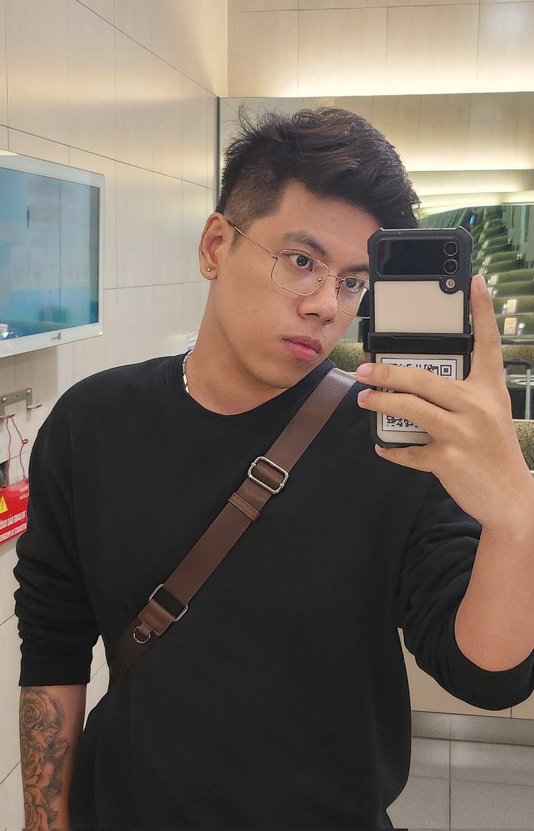 The drag                       //                   The face