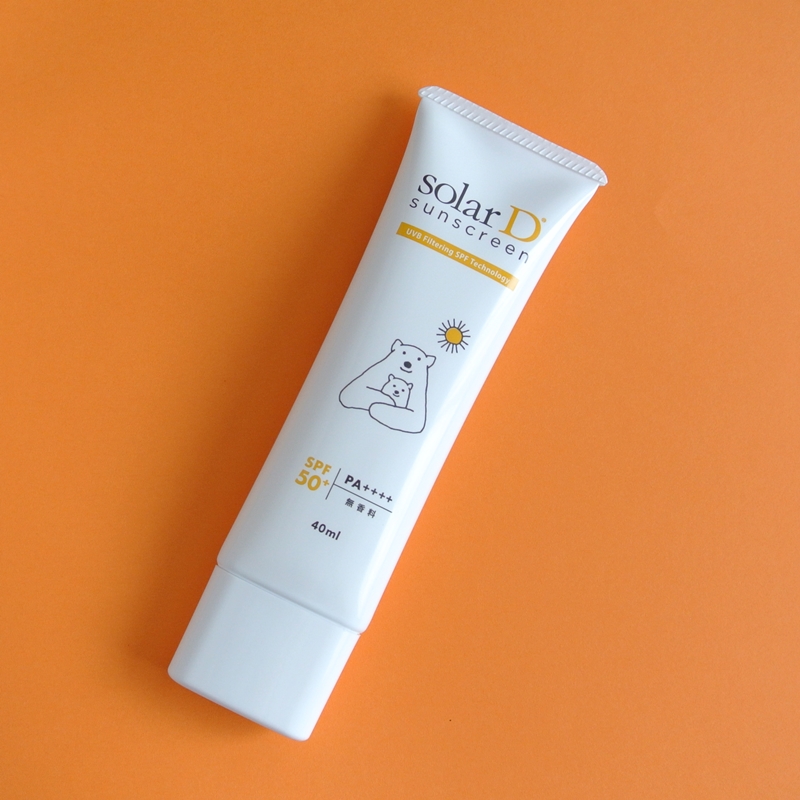 mofty999's tweet photo. ビタミンDに着目した、オーストラリア発の日焼け止め「ソーラーD」。
SPF50+、PA++++。「UVBフィルタリング技術」で肌ダメージの原因になる波長をカット。石けんでオフすることができます。
やわらかなテクスチャーで、べたつかない塗り心地です。
#ソーラーD
#ビタミンD
#SOLARD https://t.co/tGCpv5XnDF