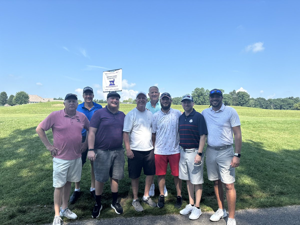 AliciaMParker1's tweet photo. 16th Annual #HitOneforHop in the books! Love this crew and proud to play a part. 🏌️🫶⛳️ @AmericanCancer #CancerResearch
#CancerAwareness https://t.co/yKqHBPG4CV