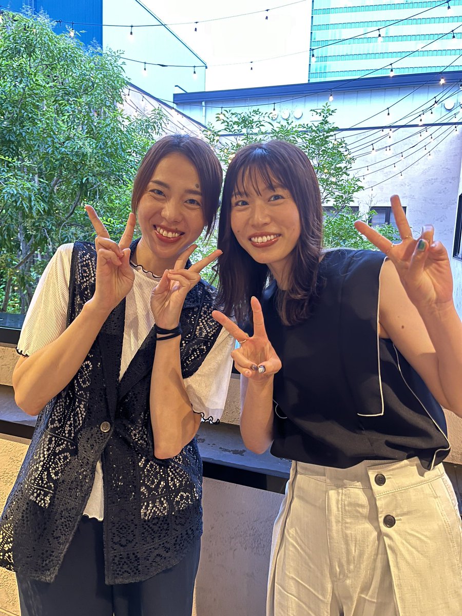 risaaaaa711's tweet photo. これからディナーショーが始まります😁
迫田さんと頑張ります💪
byスタッフ https://t.co/UkNnhxcemA