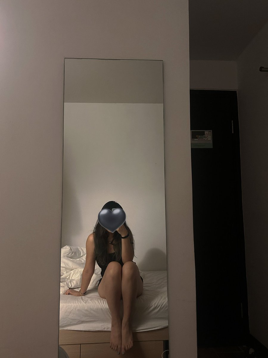 xcx11a's tweet photo. 有上海的哥哥吗 https://t.co/twOaNRlE2L