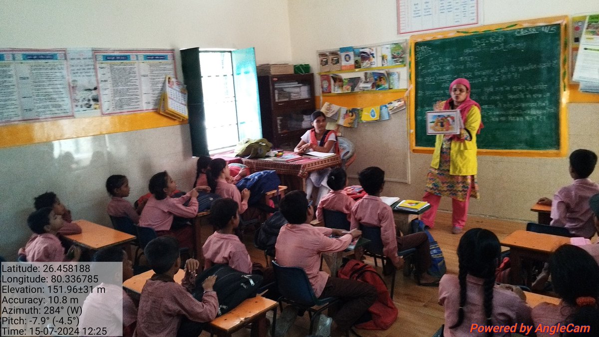 RashmiB18317291's tweet image. एम्बेड परियोजना के तहत  कानपुर में बस्ती laxmi purwa में डेगू और मलेरिया के बारे में जानकारी दी 
 #MalariaFreeIndia
#Embed2Endmalaria 
#Malaria
#Dengue 
#DengueFreeIndia
@sammaansingh
@sksomya
@rajesh_amh