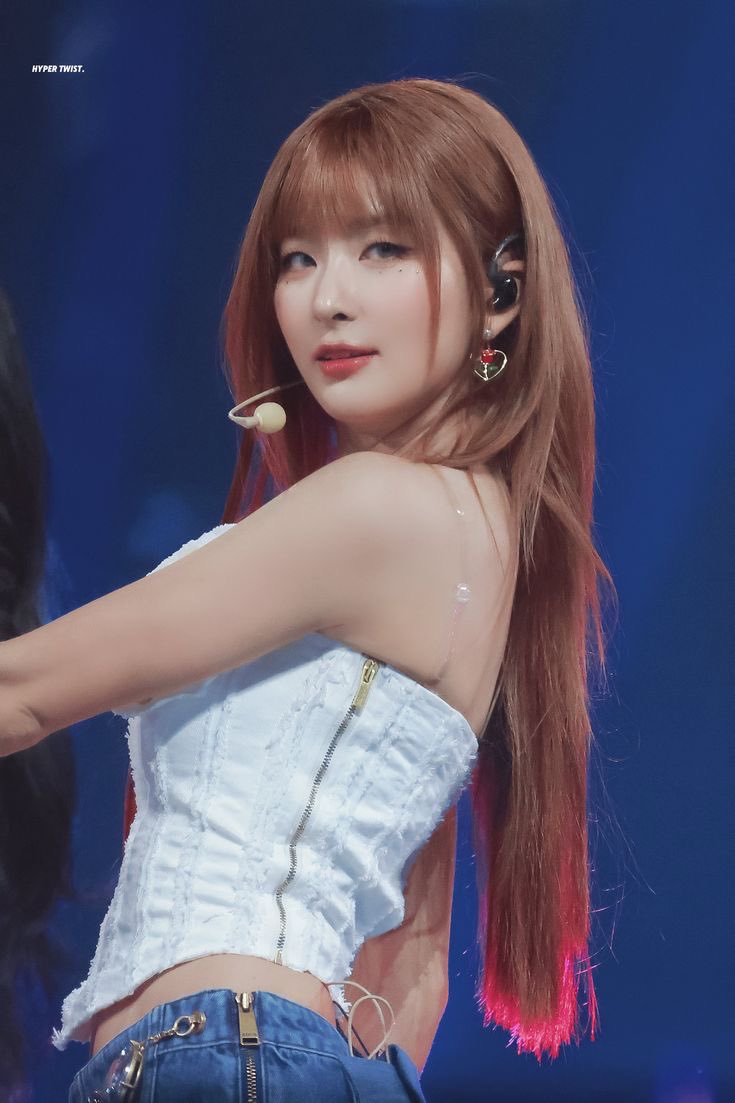 seulgi pics tweet media