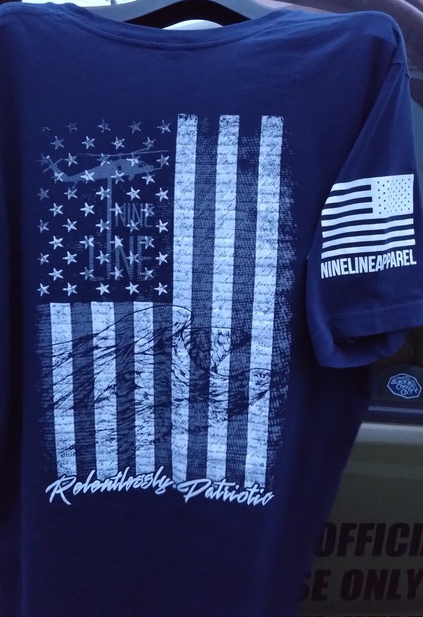 eightballshokai's tweet image. 今日は「NINE LINE APPAREL」のＴシャツを着ておでかけ！🇺🇸ninelineapparel.com
(#NineLineApparel)

帽子は「BLACK RIFLE COFFEE COMPANY」(#BlackRifleCoffee)

そして着ている本人は「#NRA」(@NRA)の会員！🇺🇸

どんだけアメリカラブなんだよ！😅