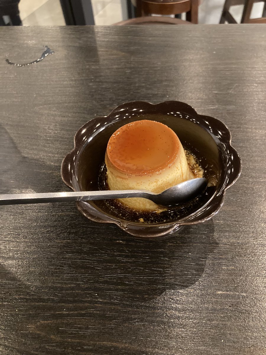 mnzm2_p's tweet photo. それにしてもKINGOFBOOGIEは大歓喜すぎたわ…心を落ち着けるために食べたプリン美味しかった…愛してるぜTBC…
#KINGBROTHERS
#キングブラザーズ
#TOPBEATCLUB
#DECKREC https://t.co/IhKz6tsUBE