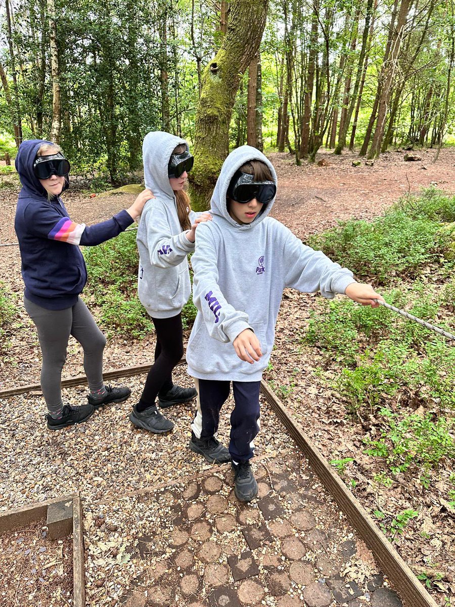 ParkAcad's tweet photo. Our final activity: the sensory trail! 🌿👣 The children are exploring nature with all their senses, enjoying the sights, sounds, and textures. A perfect end to an incredible trip! 🌟🌳 #PGLTrip #SensoryTrail #NatureExploration #FinalAdventure #MakingMemories https://t.co/A5Yj9Tnfnm