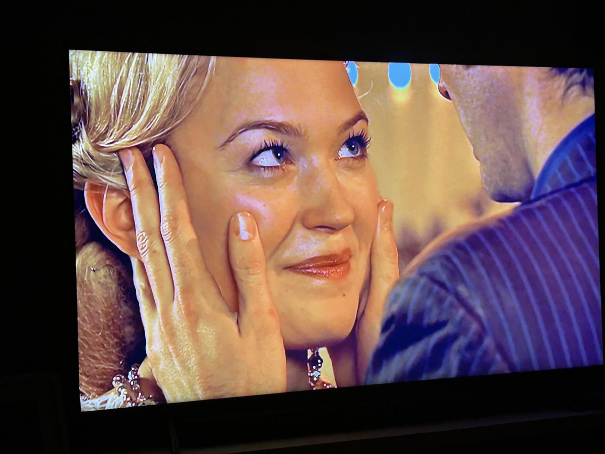 It’s simply one of the best Dr Who episodes ever.  Has everything.  Frightening faced monsters, real history, comedy and absolute tragedy.  Amazing wardrobes and the finest of acting. Brilliant, just brilliant  #DrWho <a href="/David_Tennant/">David Tennant</a> <a href="/SophiaMyles/">Sophia Myles</a>