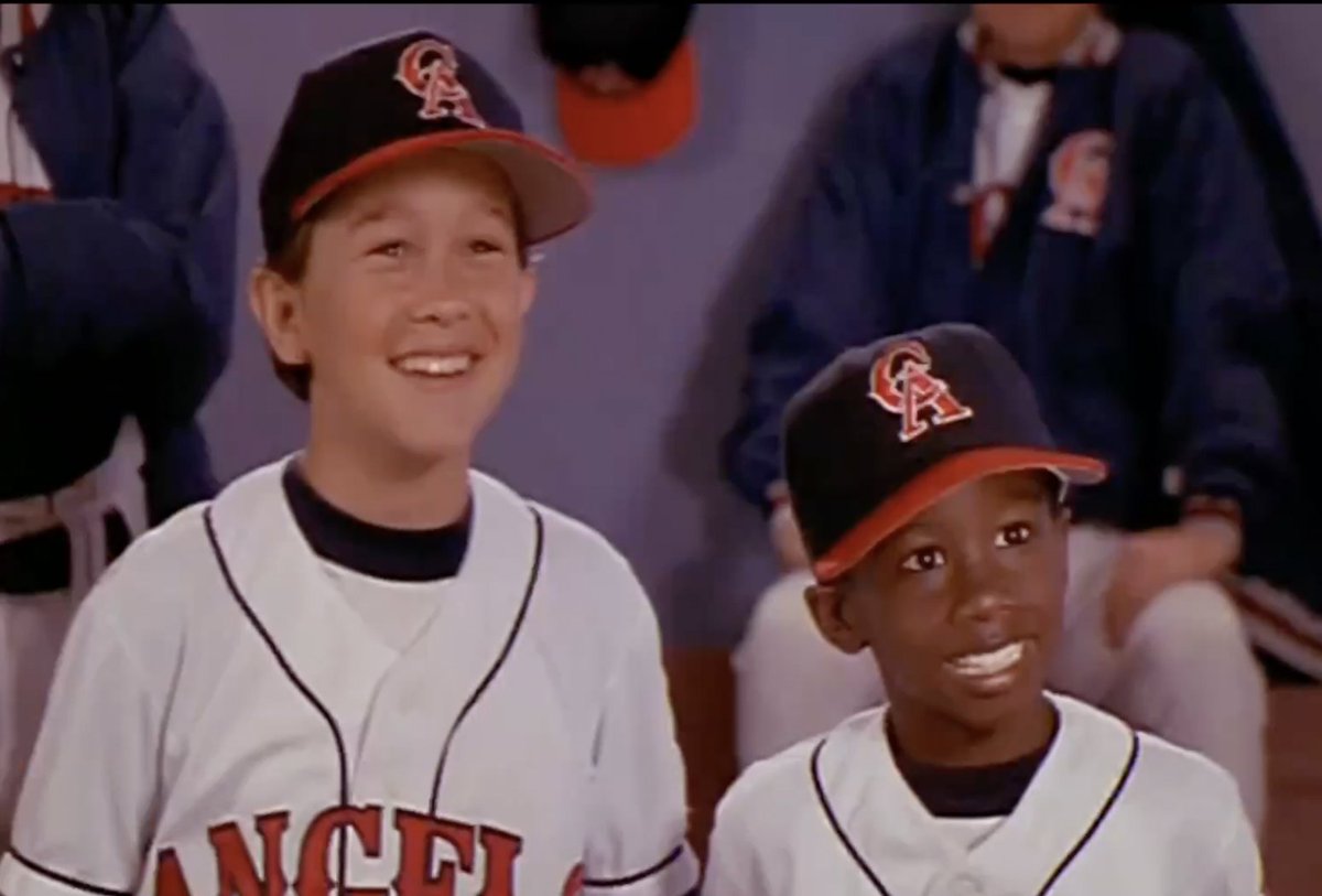 kyle_borg's tweet image. Today marks the 30th anniversary of Angels in the Outfield... a movie I unashamedly loved both as a kid & still quote daily as an adult.
Here are 10 facts & stats straight from my 90s sports movie spreadsheets 🤓no-one asked for: