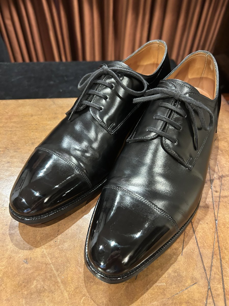 goldenc93766655's tweet photo. いつかはここまで自分で磨けるようになりたいなと漠然と願う
#JohnLobb
#BriftH https://t.co/NLbqFnK7Ap