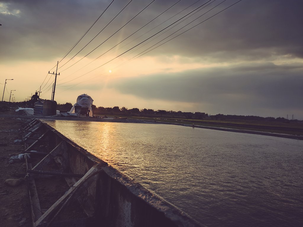 mosseptian's tweet photo. coming soon lokasi senja kopi lur https://t.co/AyZCxI7eLP