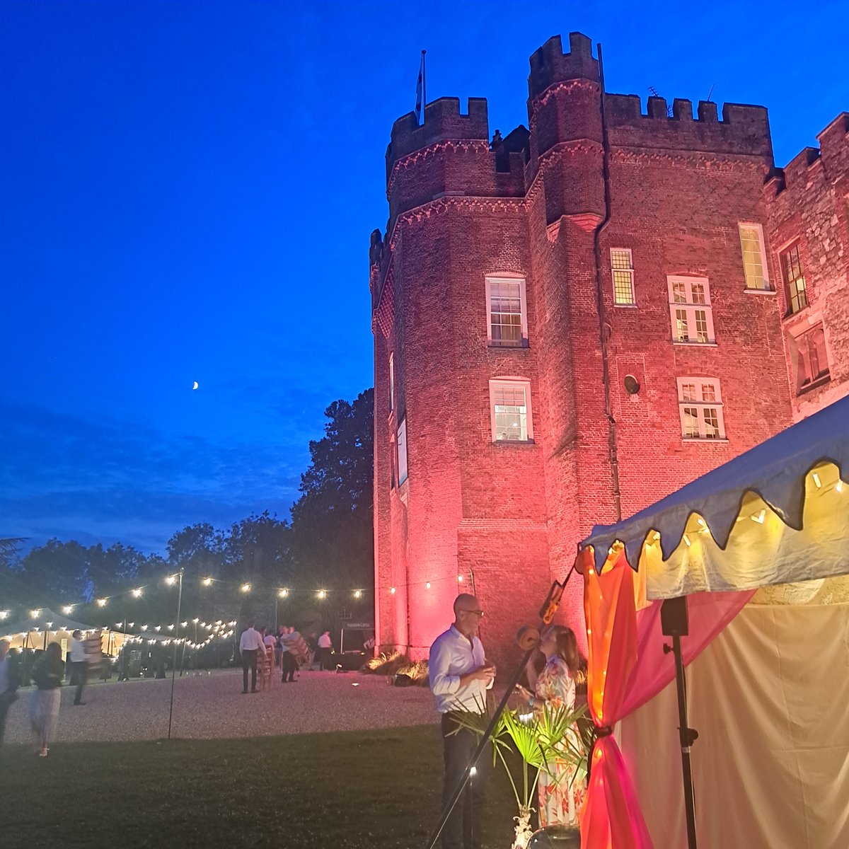 ASA Landscape (@asalandscape) on Twitter photo Last Friday, we attended the fantastic <a href="/ProLandscaperUK/">Pro Landscaper</a>  #Awards at <a href="/FarnhamCastle/">Farnham Castle</a>  with <a href="/nurturegroup_uk/">The Nurture Landscapes Group</a>  🎉
It was great to be recognised with Highly Commended for our Recycled Garden at <a href="/MiltonPark/">Milton Park</a>  with <a href="/CBRE_UK/">CBRE UK</a>  and #MEPCLimited.
👉tinyurl.com/3ansjknx Last Friday, we attended the fantastic <a href="/ProLandscaperUK/">Pro Landscaper</a>  #Awards at <a href="/FarnhamCastle/">Farnham Castle</a>  with <a href="/nurturegroup_uk/">The Nurture Landscapes Group</a>  🎉
It was great to be recognised with Highly Commended for our Recycled Garden at <a href="/MiltonPark/">Milton Park</a>  with <a href="/CBRE_UK/">CBRE UK</a>  and #MEPCLimited.
👉tinyurl.com/3ansjknx