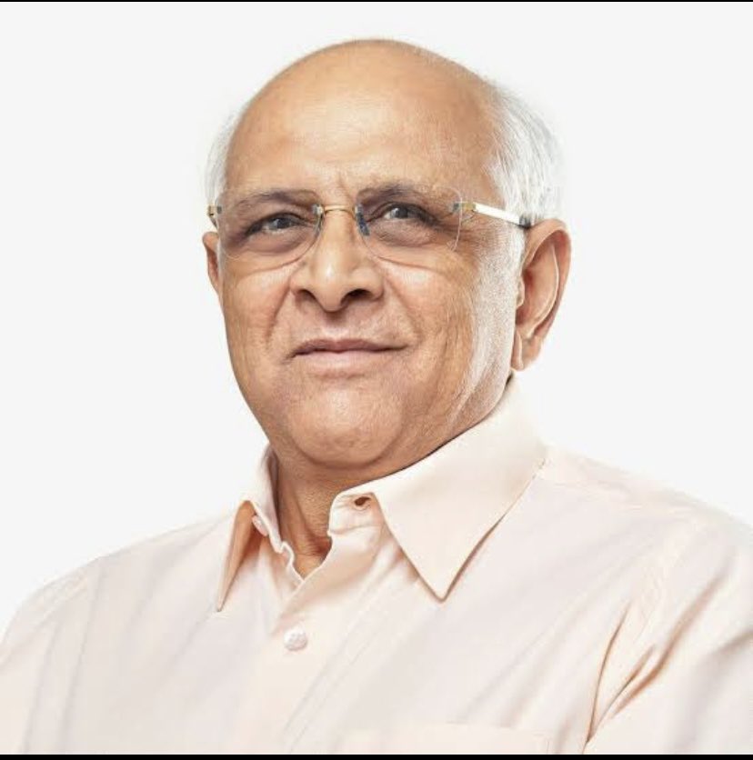 parth947patel's tweet photo. गुजरात के लोकप्रिय  मुख्यमंत्री श्री भूपेन्द्र पटेल जी को जन्मदिवस की हार्दिक बधाई एवं शुभकामनाएं। 
ईश्वर से आपके सुखद, स्वस्थ जीवन की कामना करता हूँ।🙏🏻 @Bhupendrapbjp https://t.co/nsVroelr75