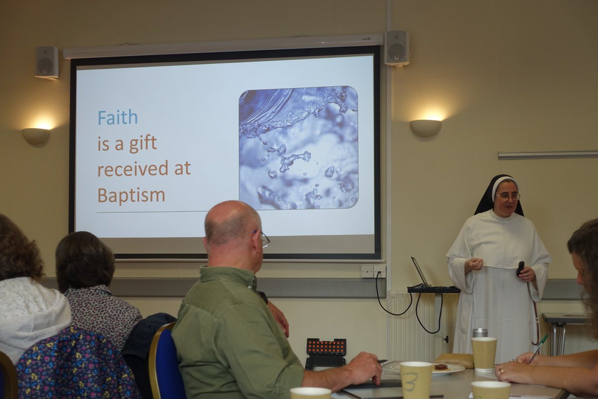 DomSrStJoseph's tweet photo. Also on Saturday, Sr Hyacinthe, Sr Carino, Sr Lucy and Sr Cooey travelled to Trowbridge to lead a catechists' day for Clifton Diocese, with a focus on the transmission of faith.
#mission #catechesis #catechists #faith #formation #preaching #dominicansisters #religiouslife https://t.co/SOrbc4dH6N