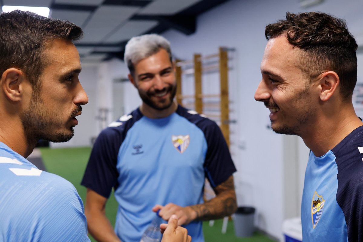 MalagaCF's tweet photo. 𝐃𝐄 𝐕𝐔𝐄𝐋𝐓𝐀.

💙🤍 https://t.co/gUc8xMZTED